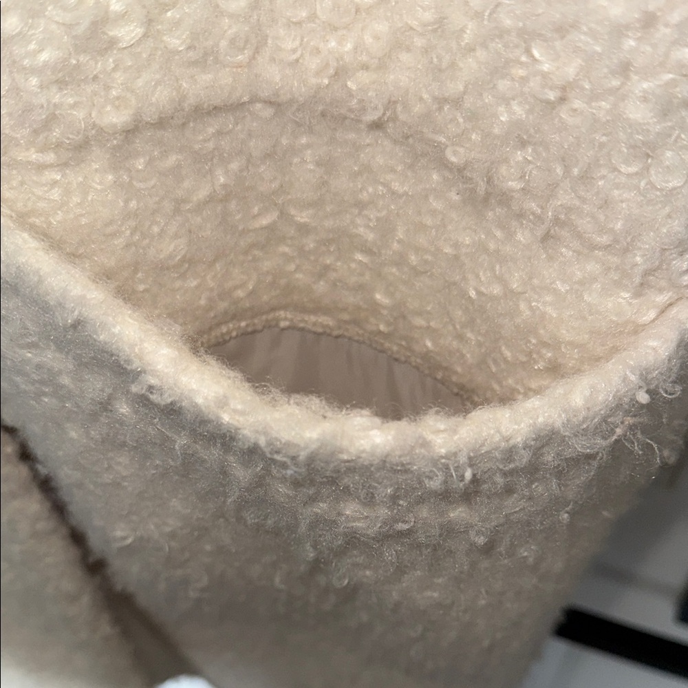 Women's Cozy Teddy Cream Hooded Coat - Picture 4 of 5